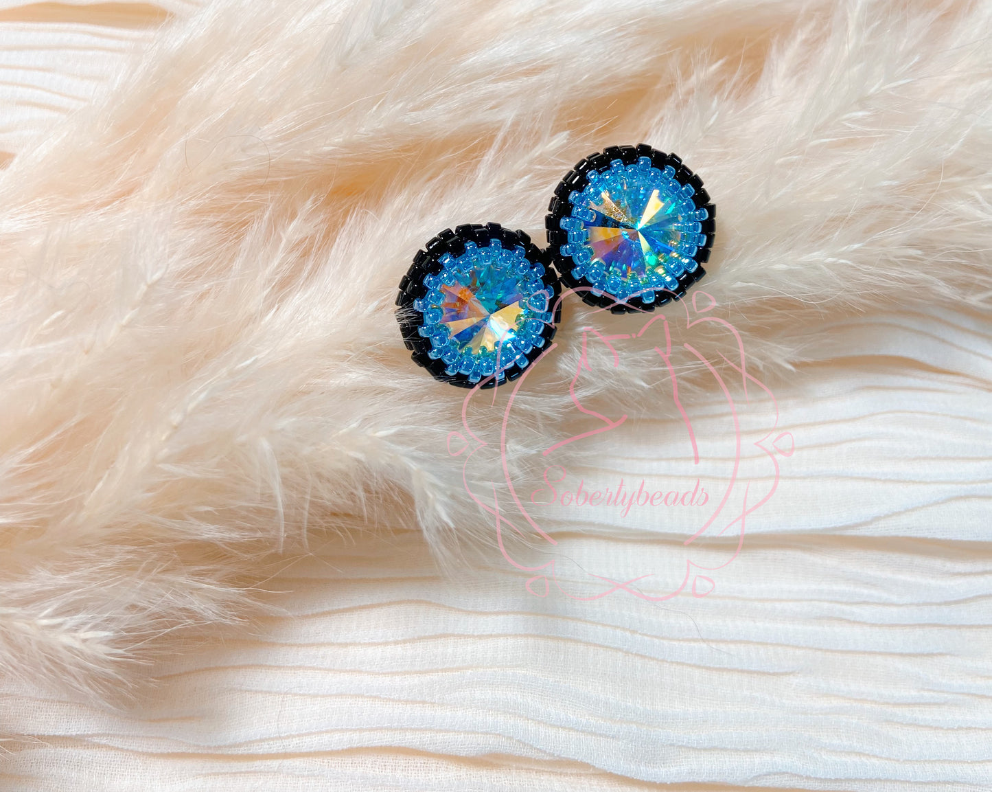 Cats Eyes - 12mm AB Crystal series