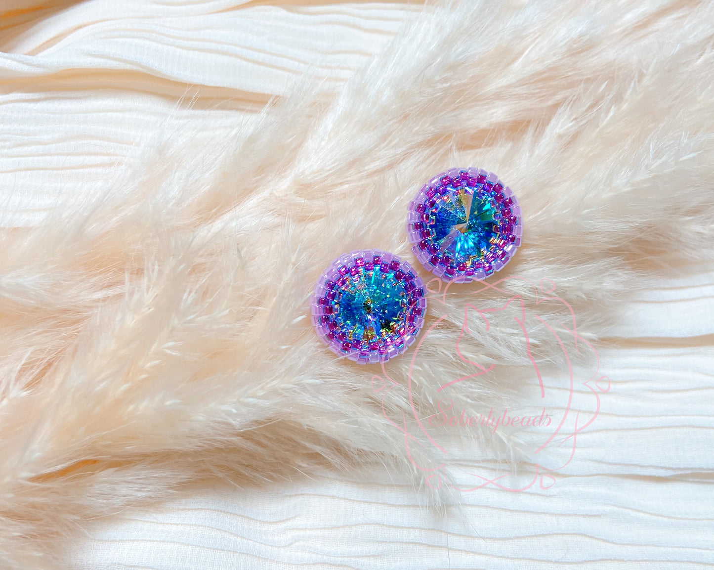 Cats Eyes - 12mm AB Crystal series