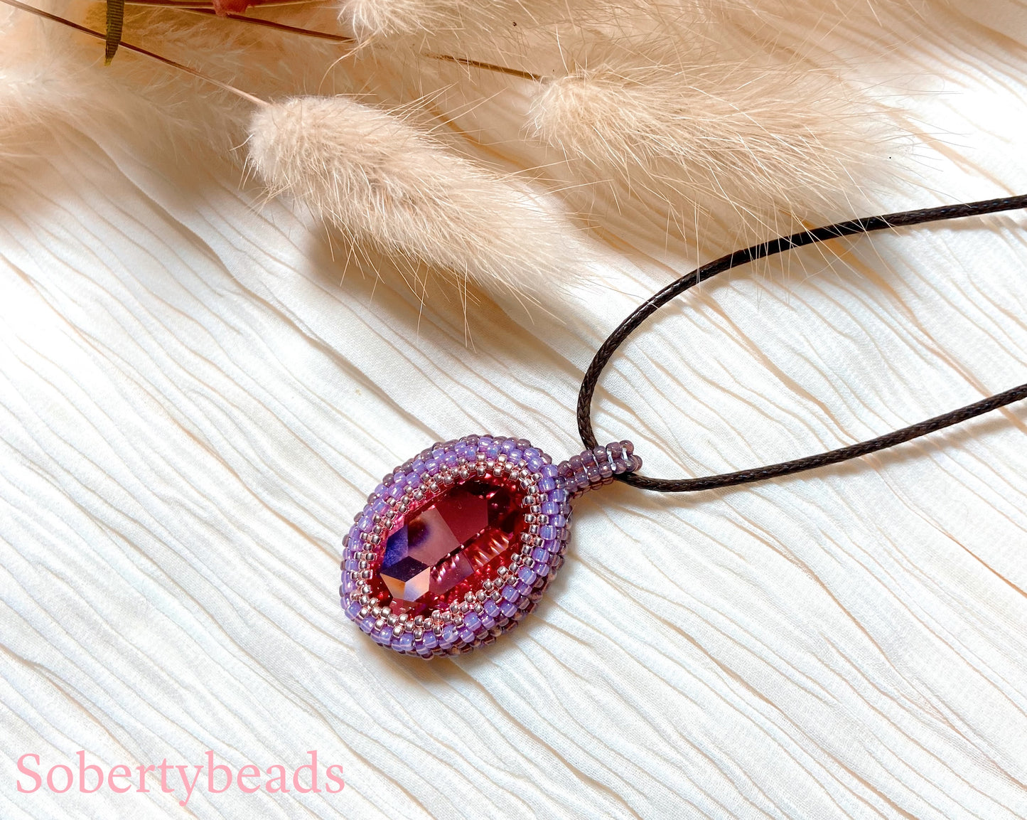 Grandiose Bezel Pendant - Berry