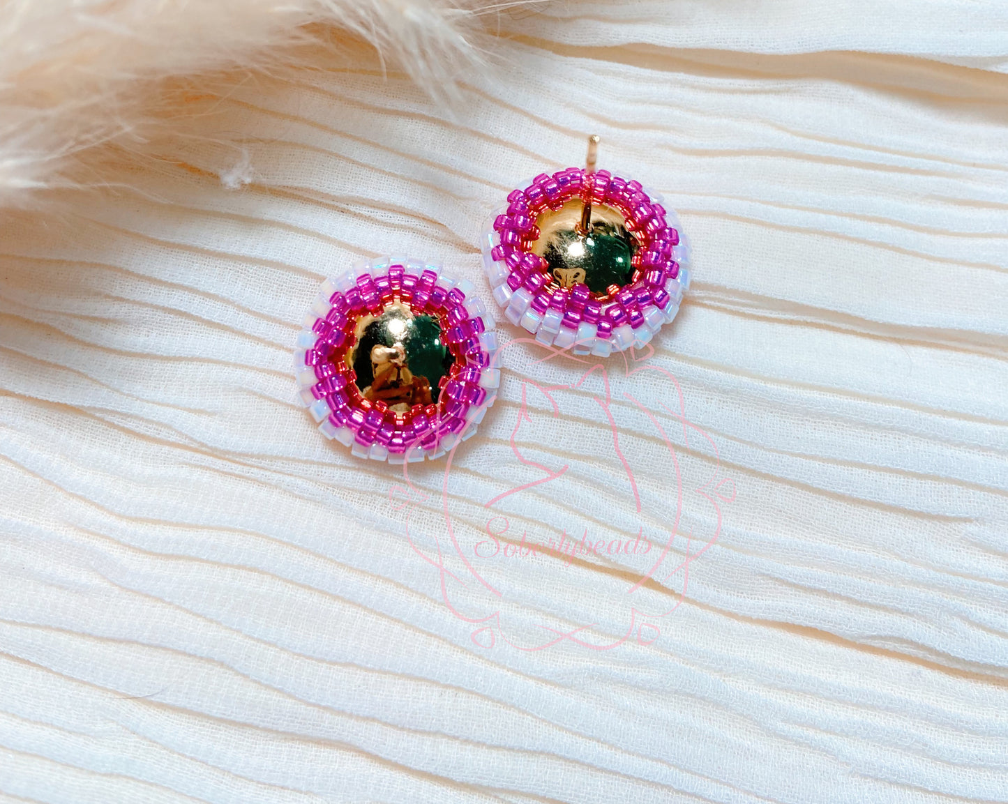 Cats Eyes - 12mm AB Crystal series
