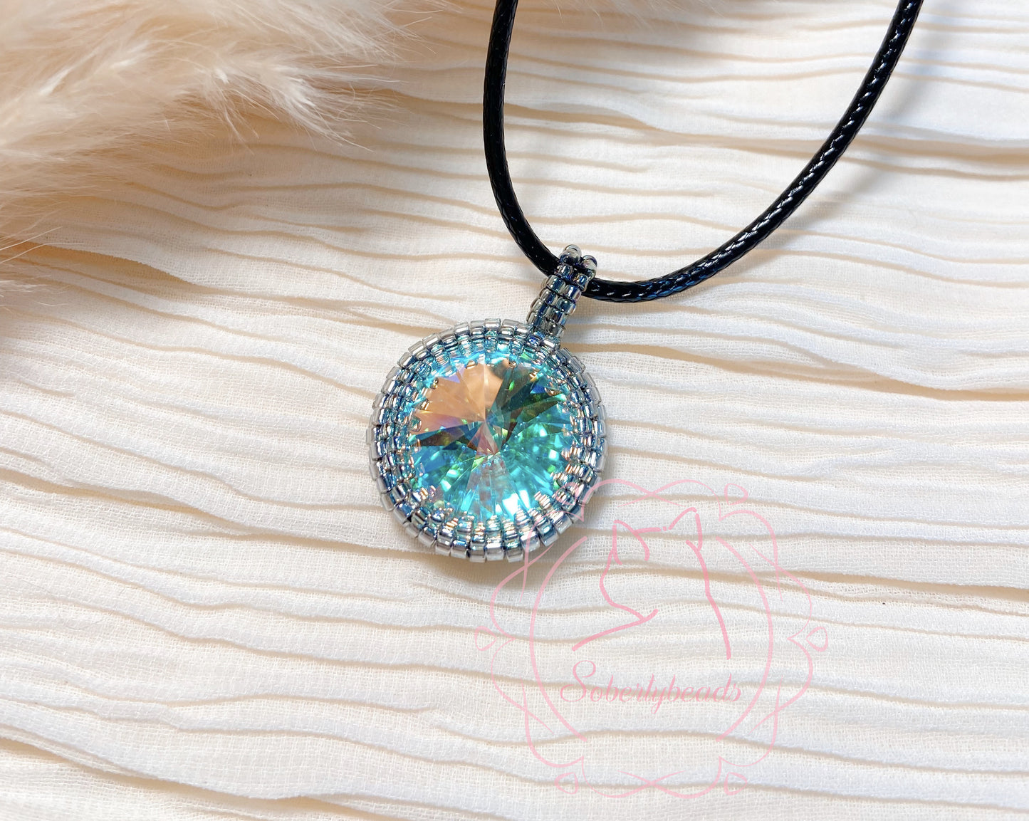 Cat’s Eye Pendant - Crystal AB